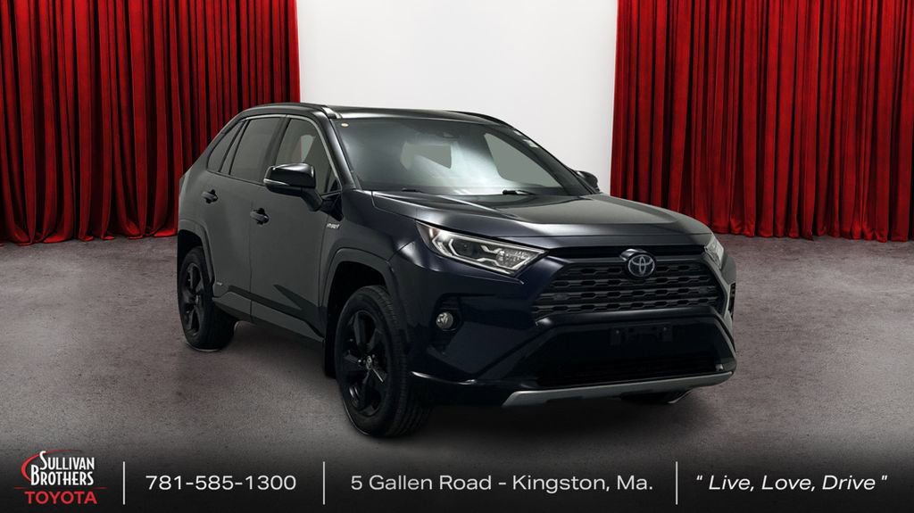 Certified 2019 Toyota RAV4 XSE image 3