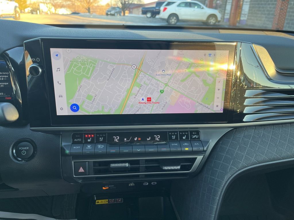 Used 2025 Toyota Camry XLE w/ Premium Package image 65