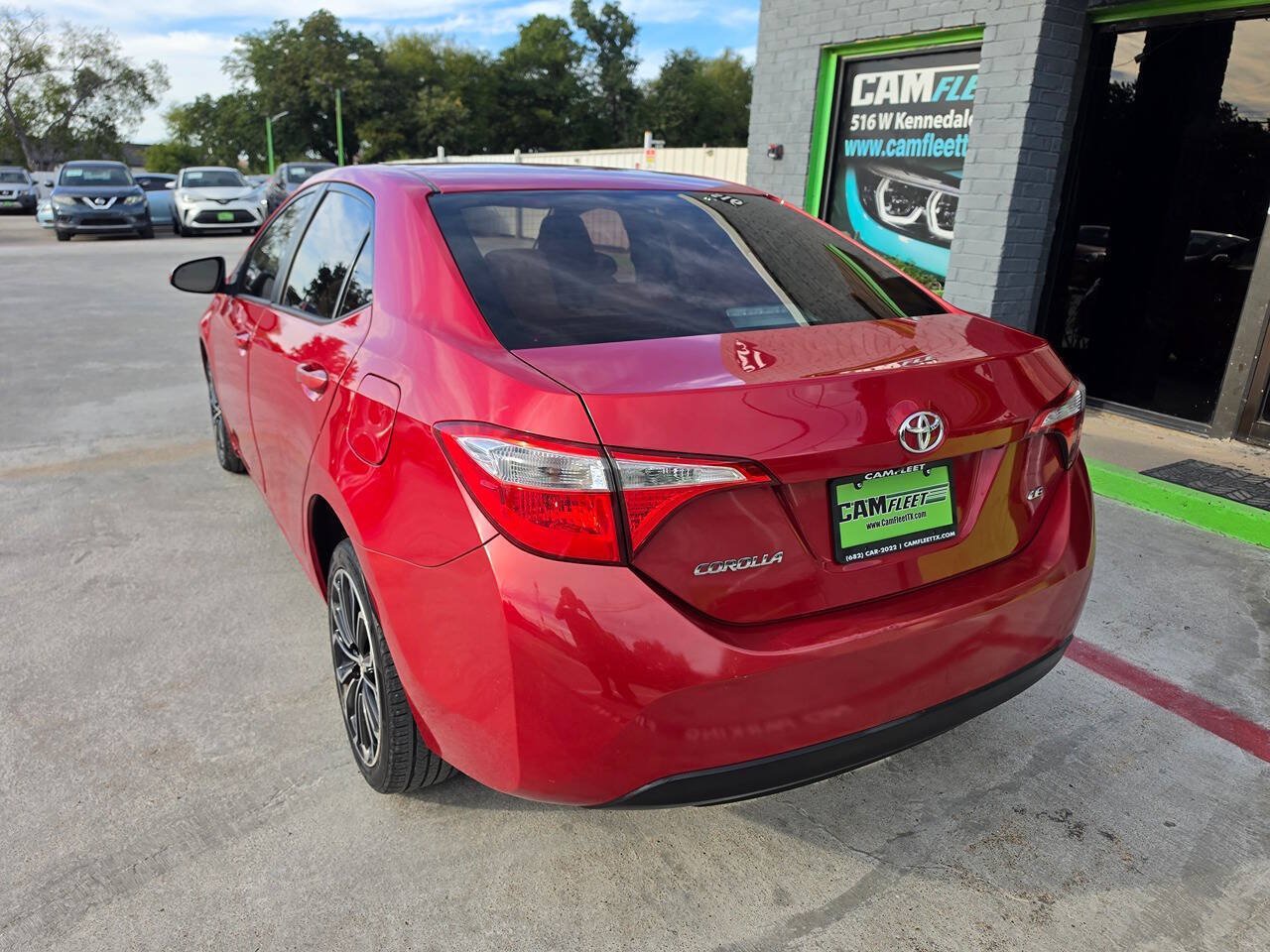 Used 2014 Toyota Corolla LE FWD image 9