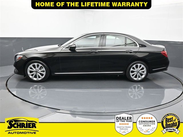 Used 2018 Mercedes-Benz E 300 4MATIC image 4