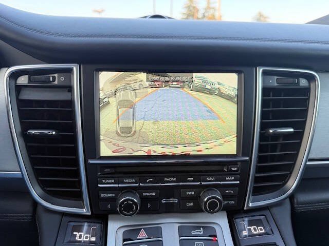 Used 2014 Porsche Panamera 4 AWD/4WD image 20