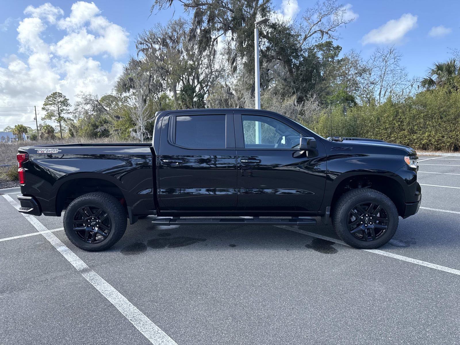 New 2026 Chevrolet Silverado 1500 LT Trail Boss w/ Convenience Package II image 2