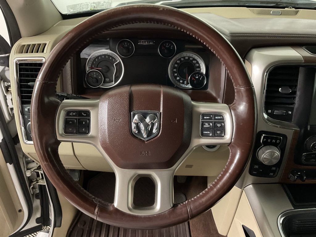 Used 2018 RAM 1500 Laramie w/ Convenience Group AWD/4WD image 24