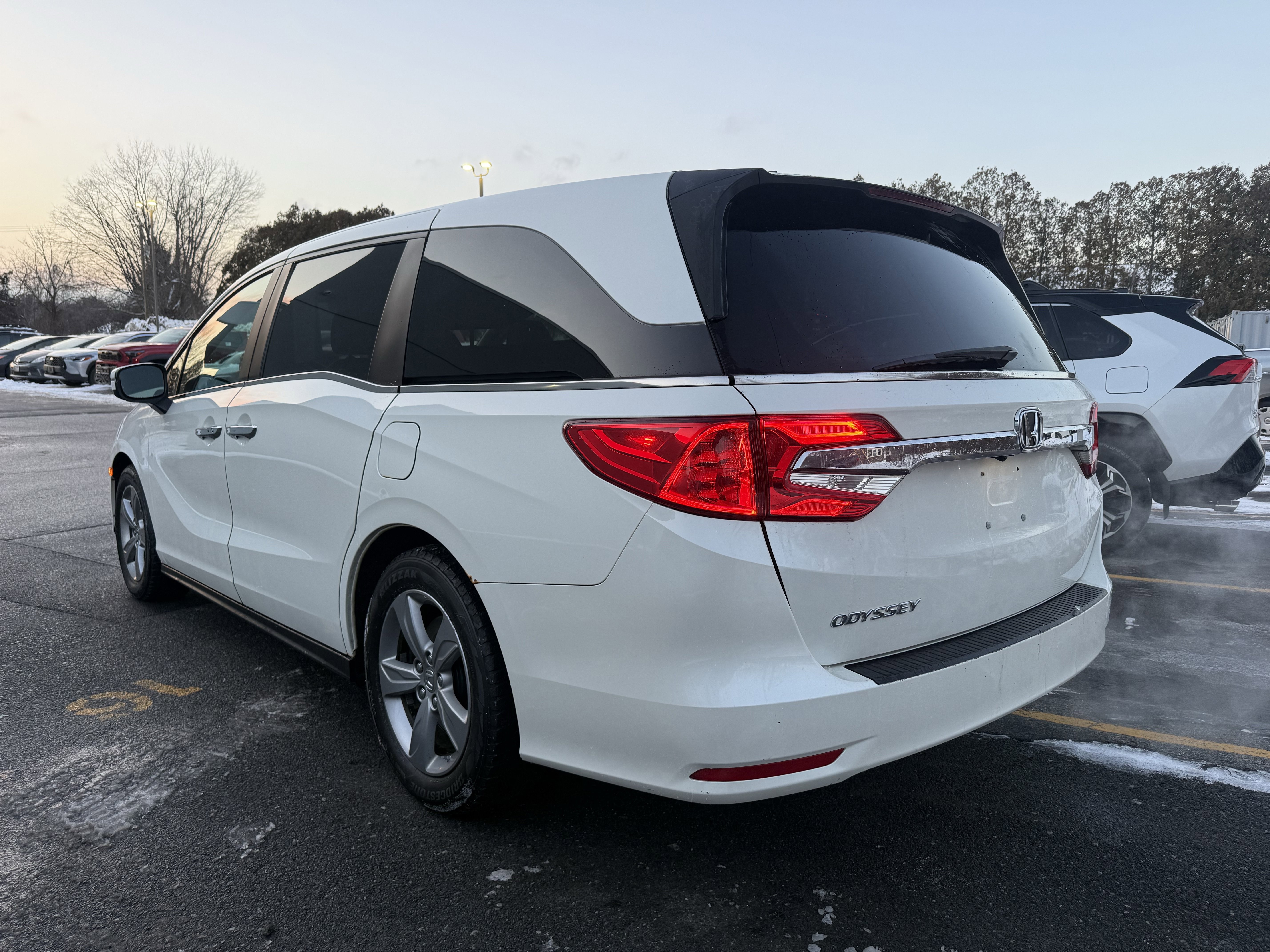 Used 2018 Honda Odyssey EX-L image 10