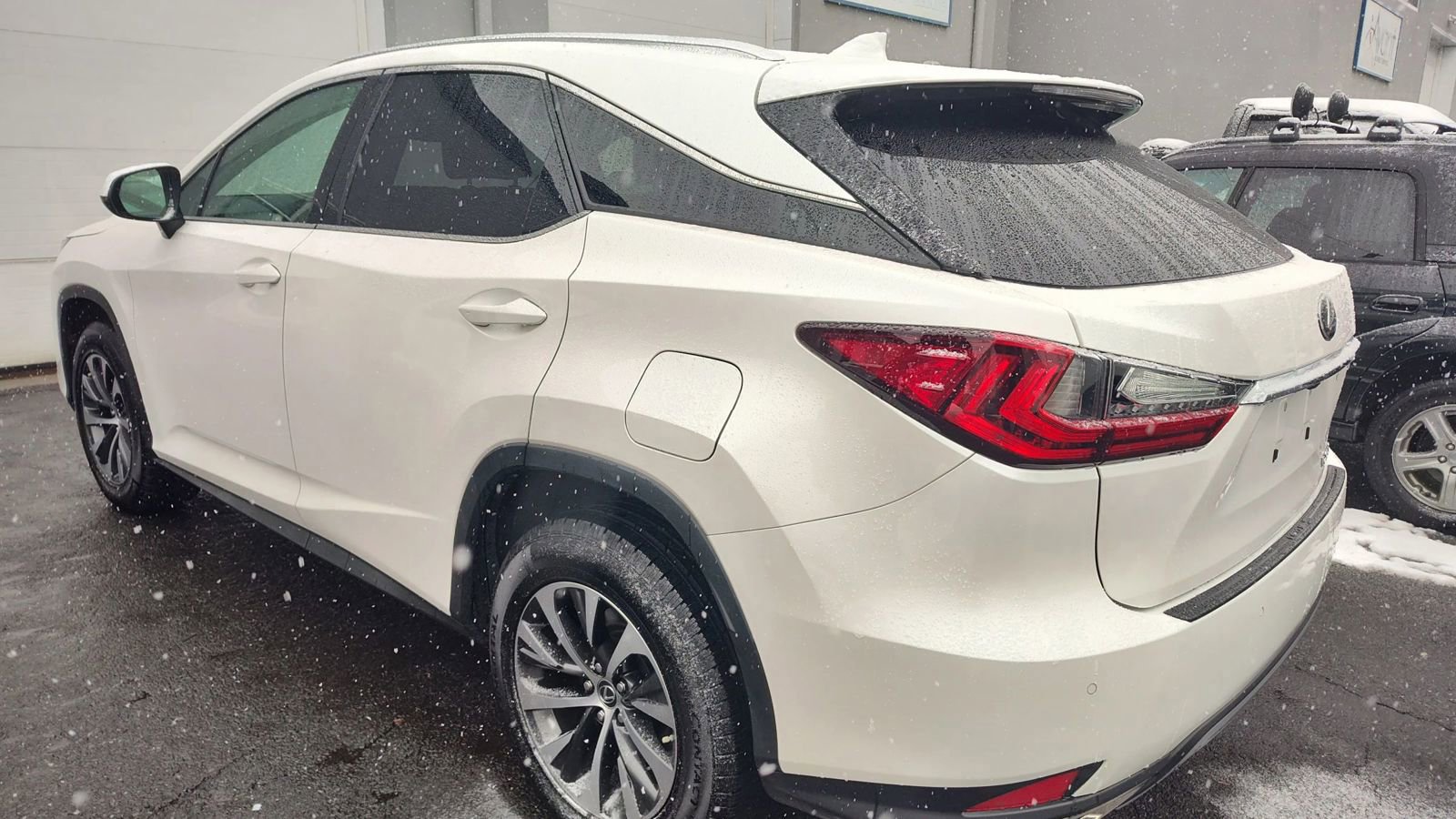 Used 2020 Lexus RX 350 AWD w/ Premium Package image 3