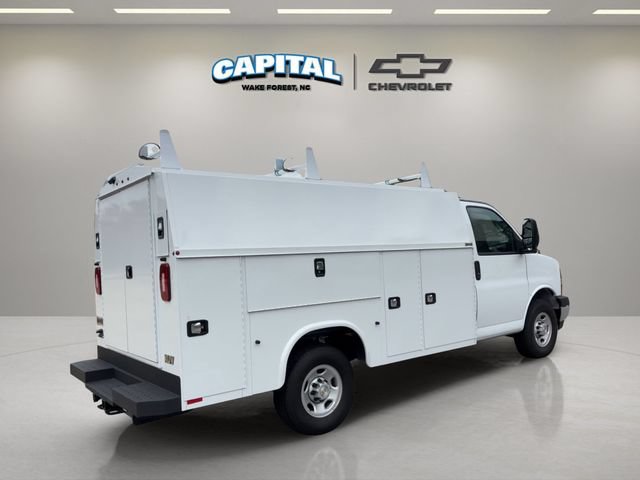 New 2025 Chevrolet Express 3500 w/ Power Convenience Package RWD image 5