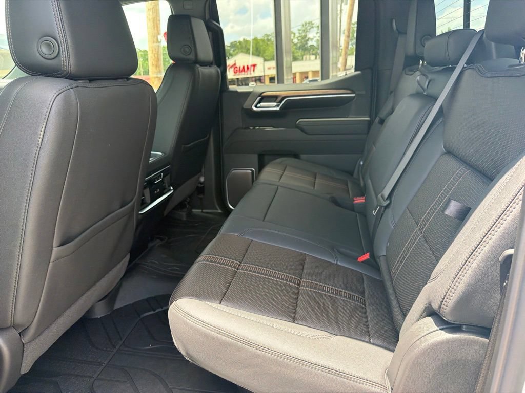New 2026 Chevrolet Silverado 1500 High Country AWD/4WD image 19