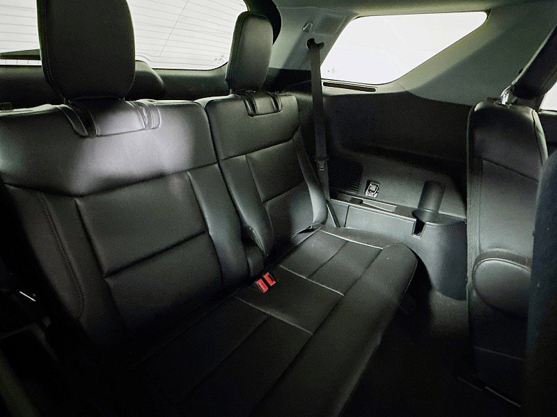 Used 2022 Ford Explorer Limited w/ Equipment Group 301A image 28