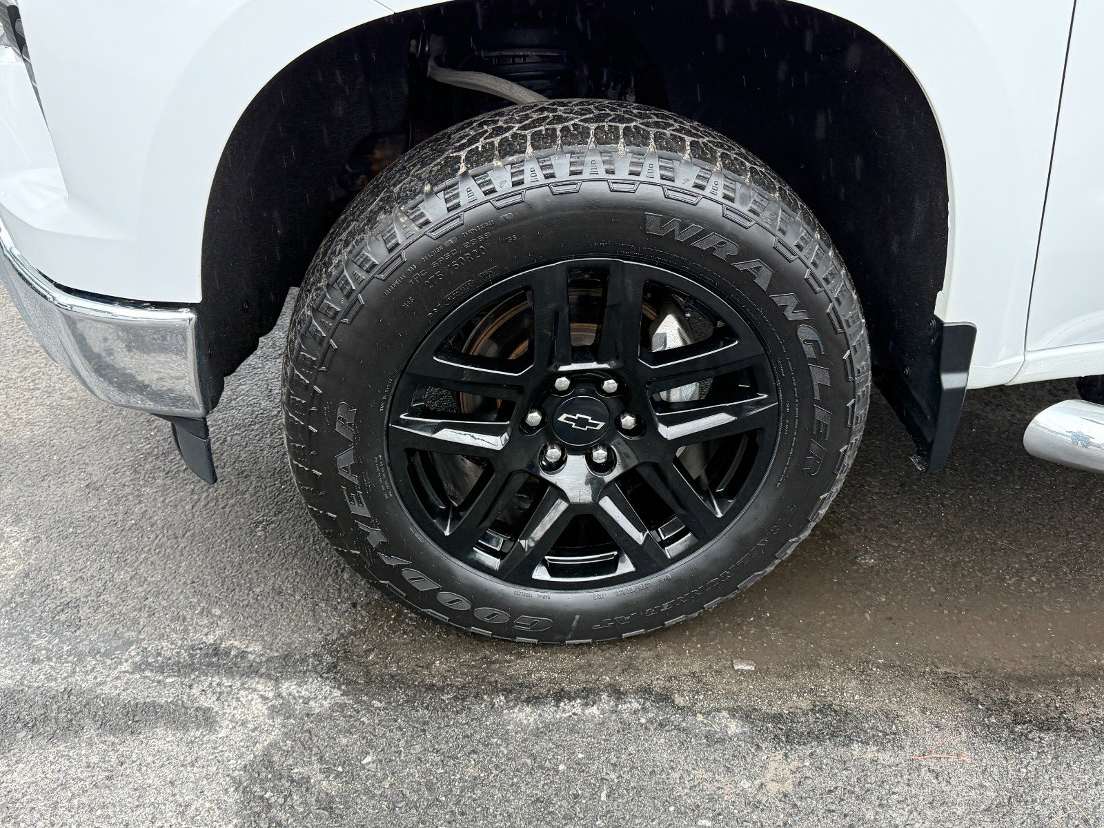 Used 2022 Chevrolet Silverado 1500 LTZ w/ LTZ Premium Package image 9