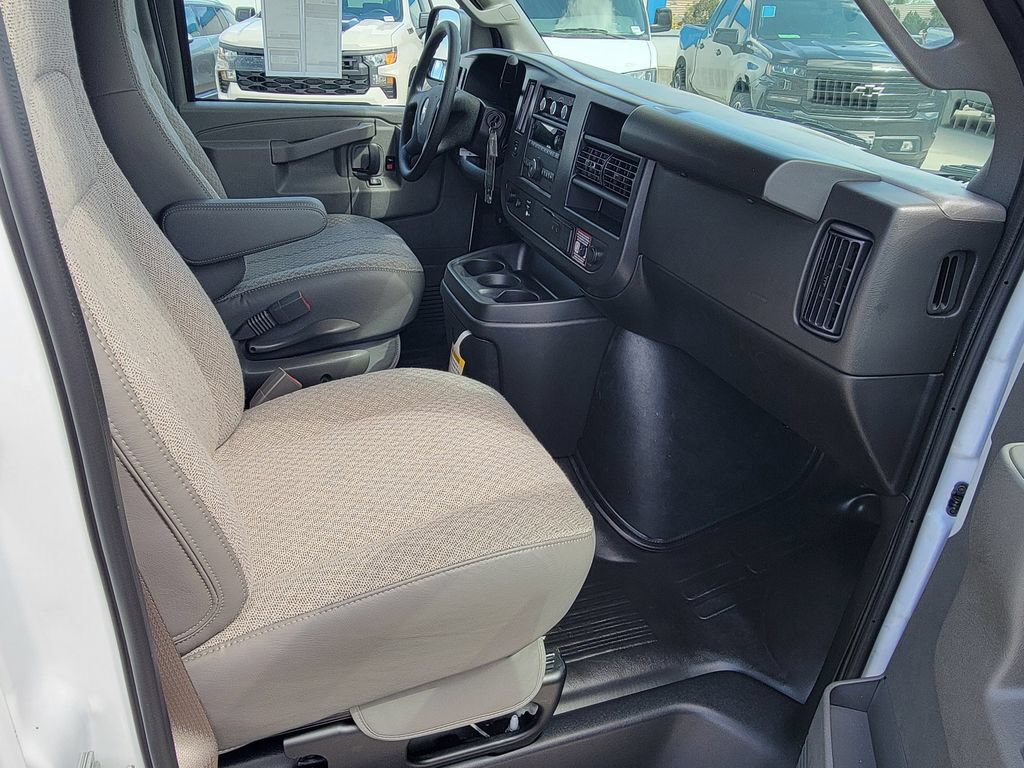 New 2026 Chevrolet Express 3500 Extended w/ Driver Convenience Package RWD image 12