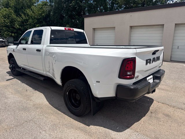 New 2026 RAM 3500 Tradesman AWD/4WD image 4