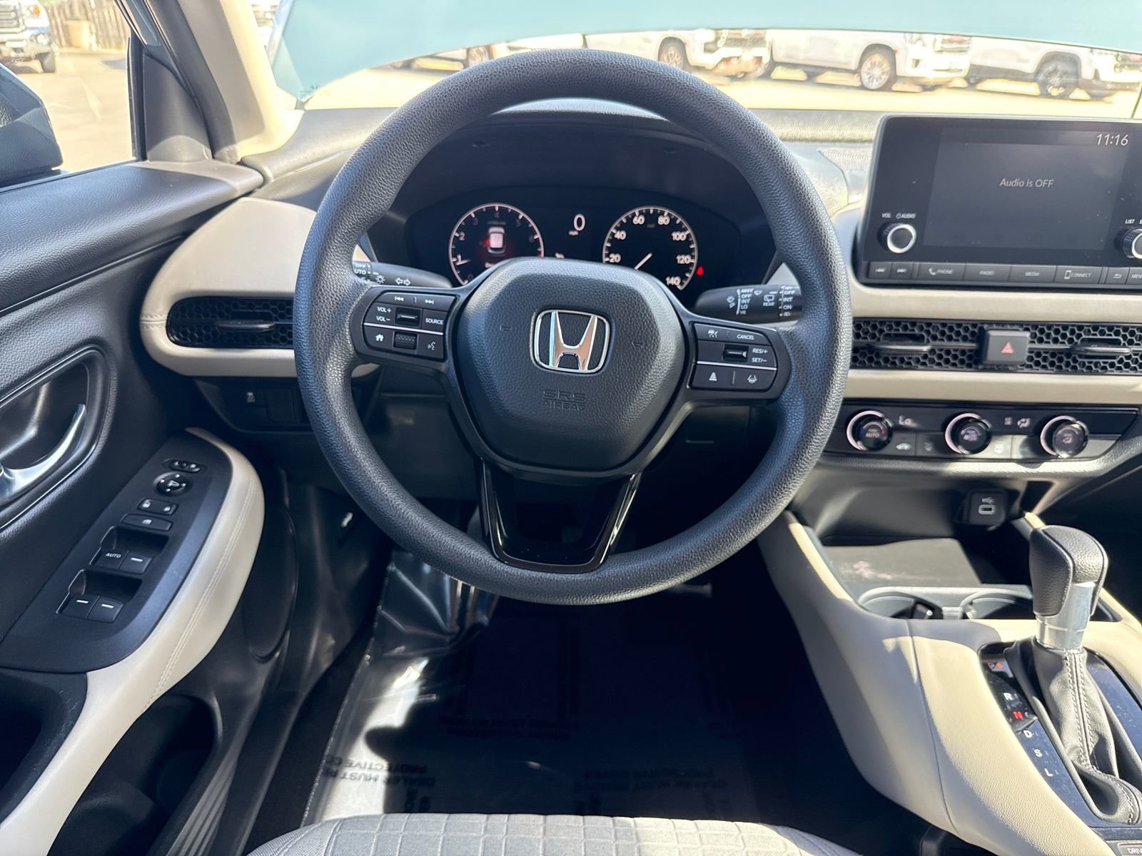 Used 2023 Honda HR-V LX image 19