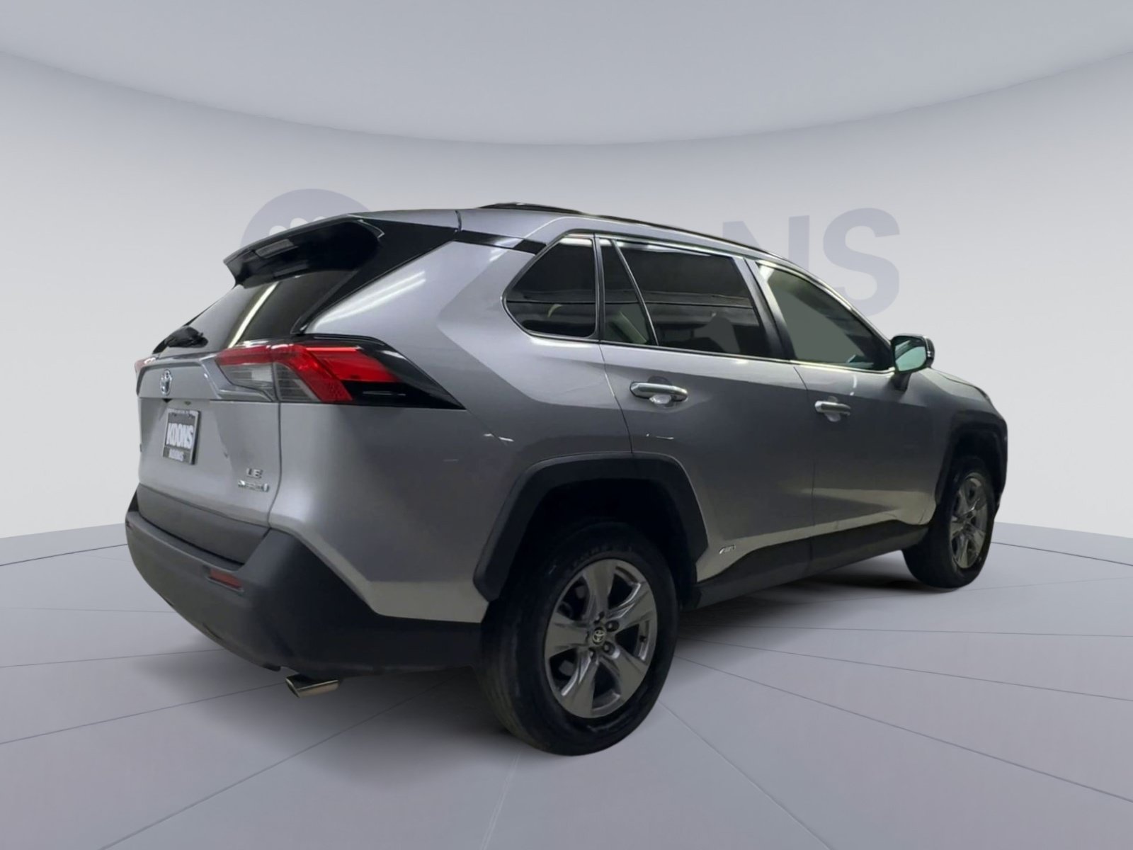 Used 2024 Toyota RAV4 LE AWD/4WD image 11