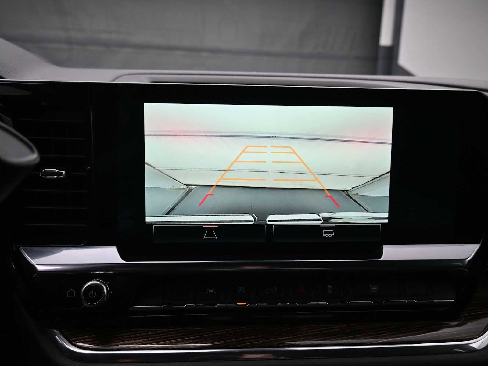 Used 2025 GMC Sierra 1500 Elevation image 7