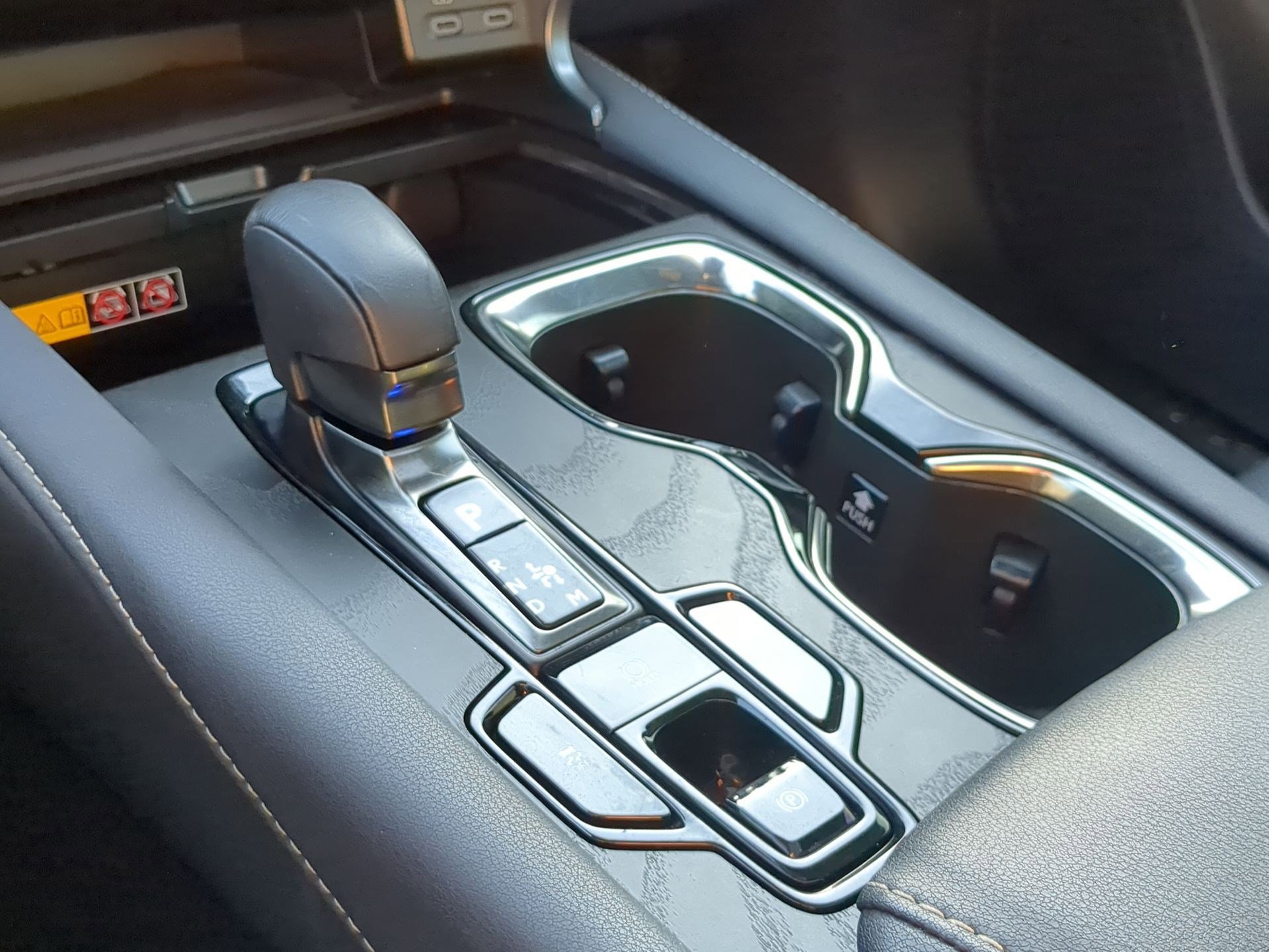 Used 2024 Lexus RX 350 Premium w/ Accessory Package (Z1) image 28