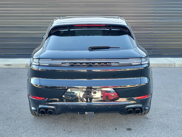 New 2026 Porsche Cayenne GTS AWD/4WD image 10