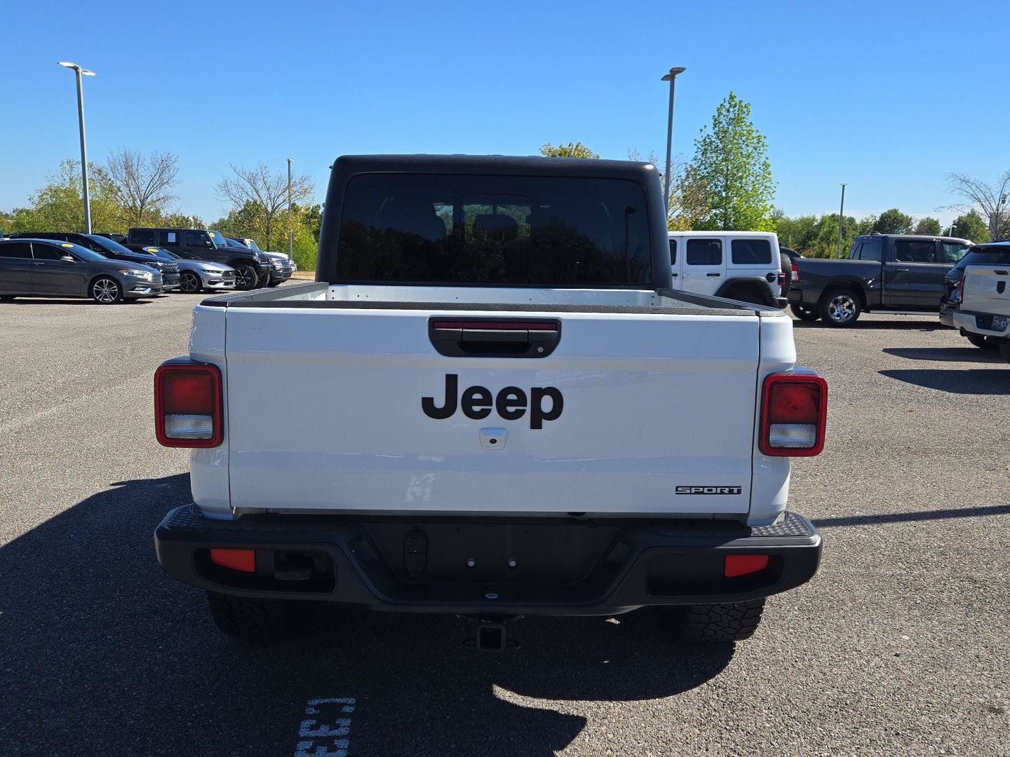 Used 2020 Jeep Gladiator Sport w/ Quick Order Package 24S AWD/4WD image 6
