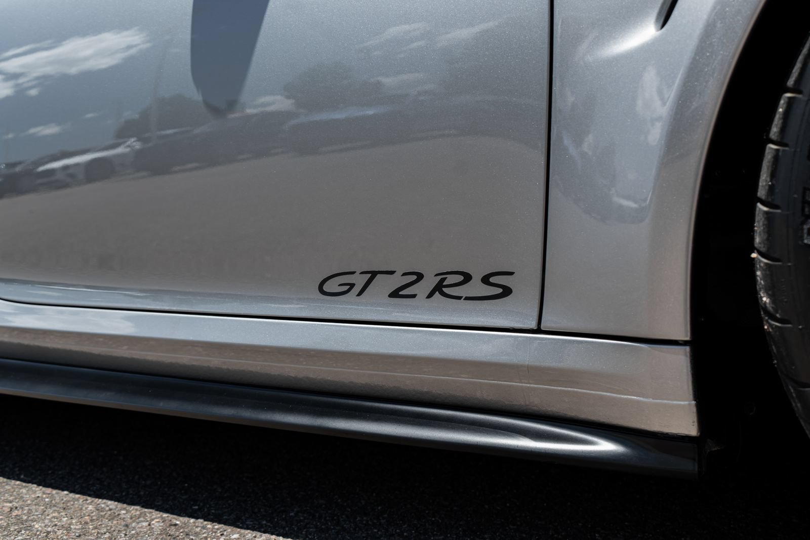 Used 2019 Porsche 911 GT2 RS RWD image 17