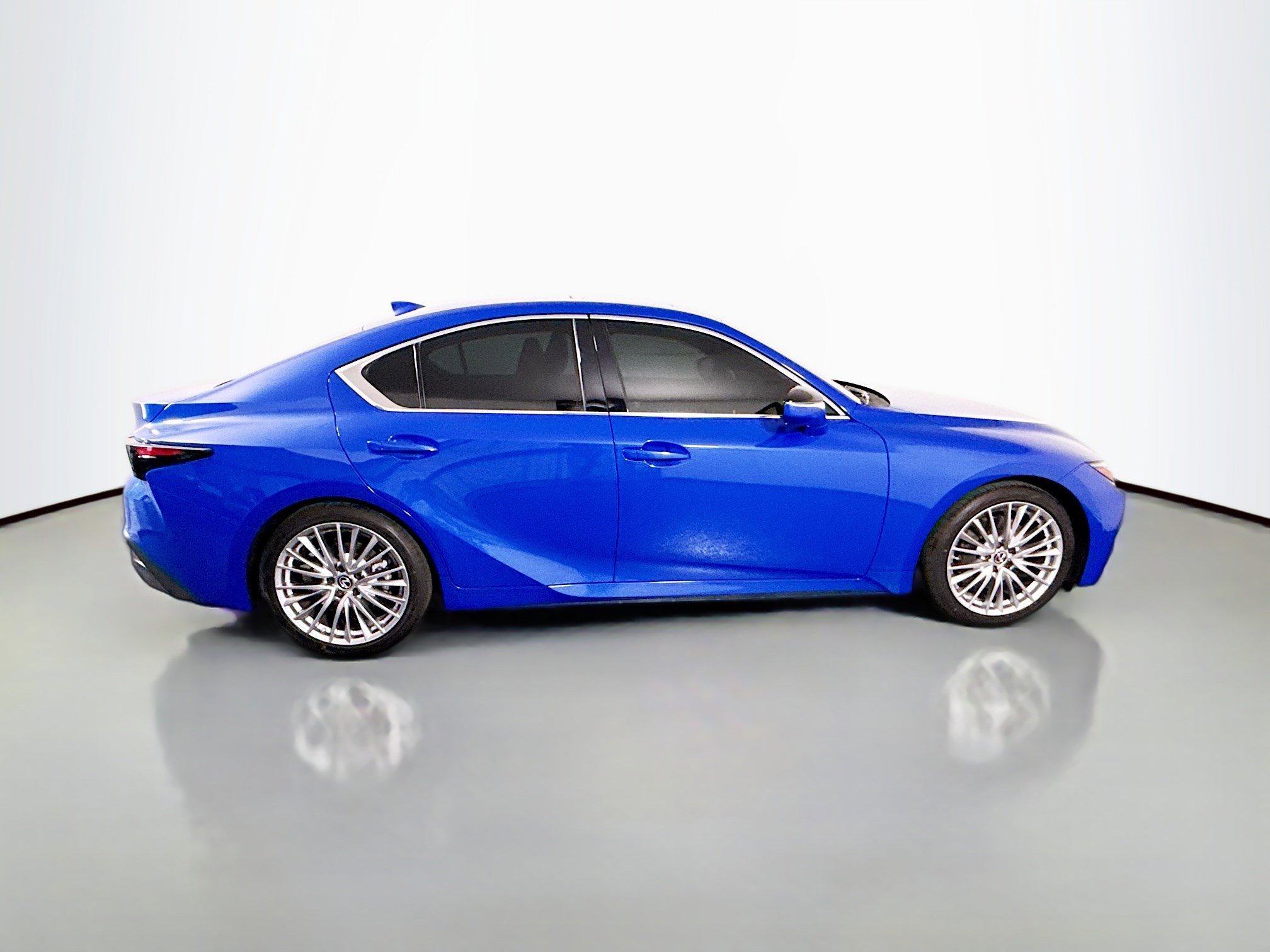 Used 2022 Lexus IS 300 w/ Premium Package image 11