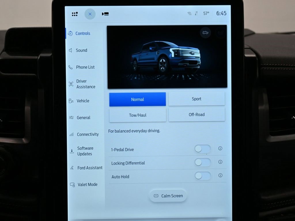 Used 2024 Ford F150 Lightning Flash w/ Max Trailer Tow Package image 26