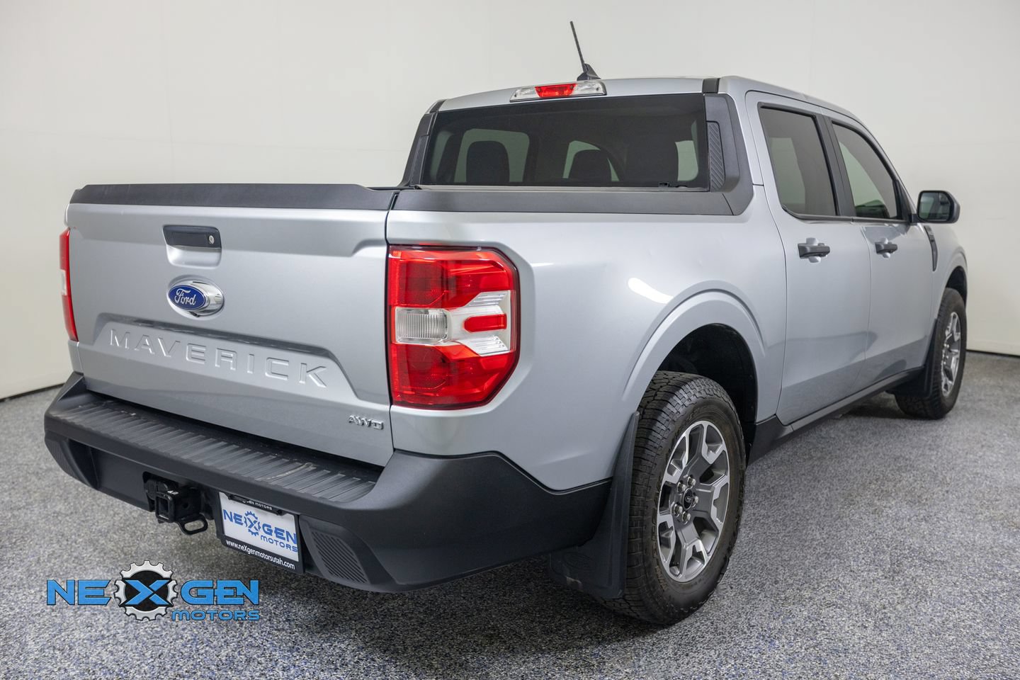 Used 2024 Ford Maverick XLT w/ Equipment Group 300A Standard AWD/4WD image 7