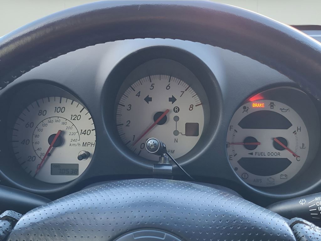 Used 2005 Toyota MR2 image 14