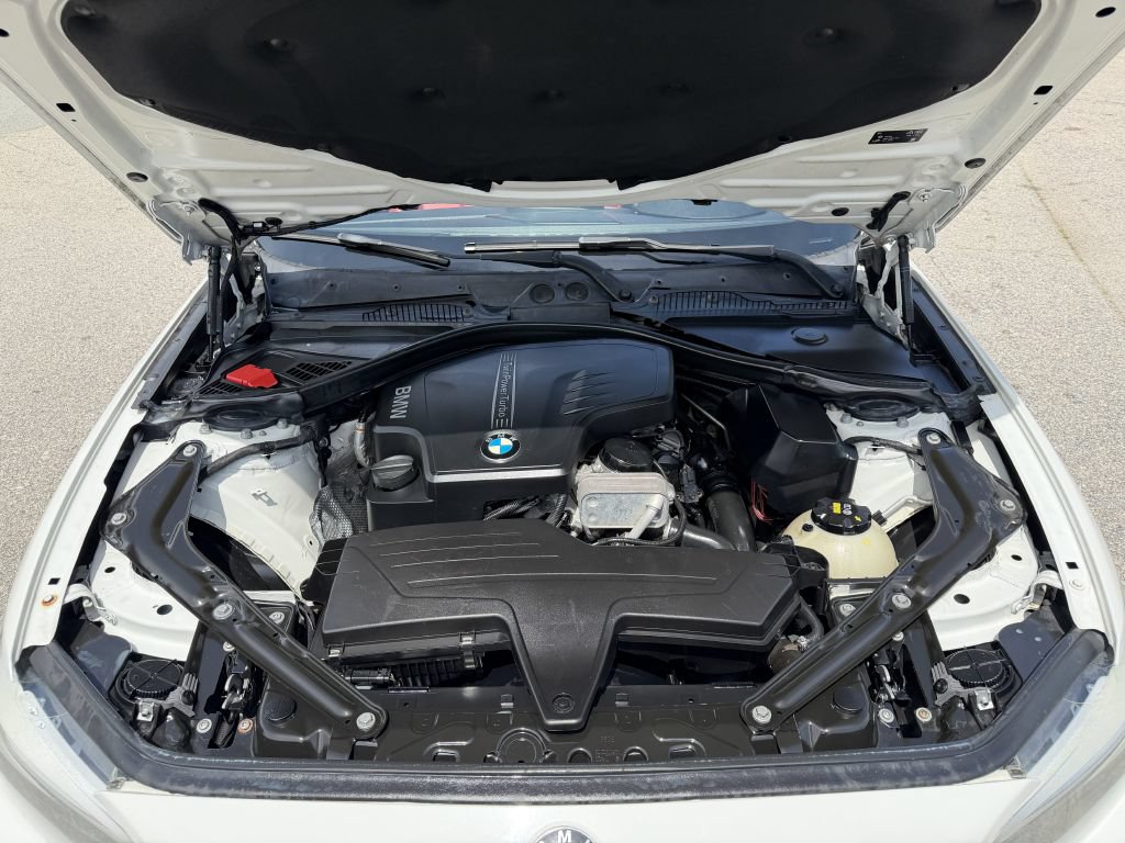 Used 2016 BMW 228i Convertible RWD image 16