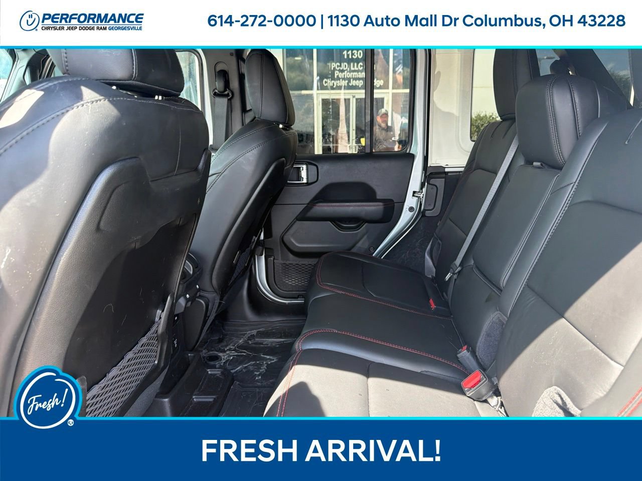 Used 2024 Jeep Wrangler Unlimited Rubicon AWD/4WD image 19