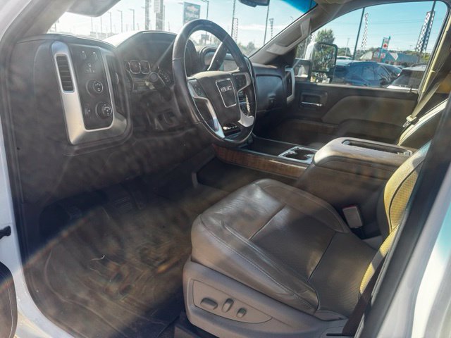 Used 2017 GMC Sierra 2500 SLT w/ Duramax Plus Package AWD/4WD image 12