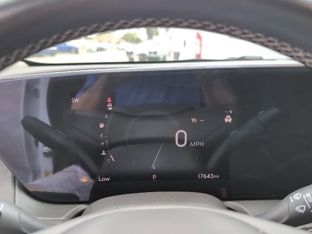 Used 2024 Buick Encore GX Preferred image 12