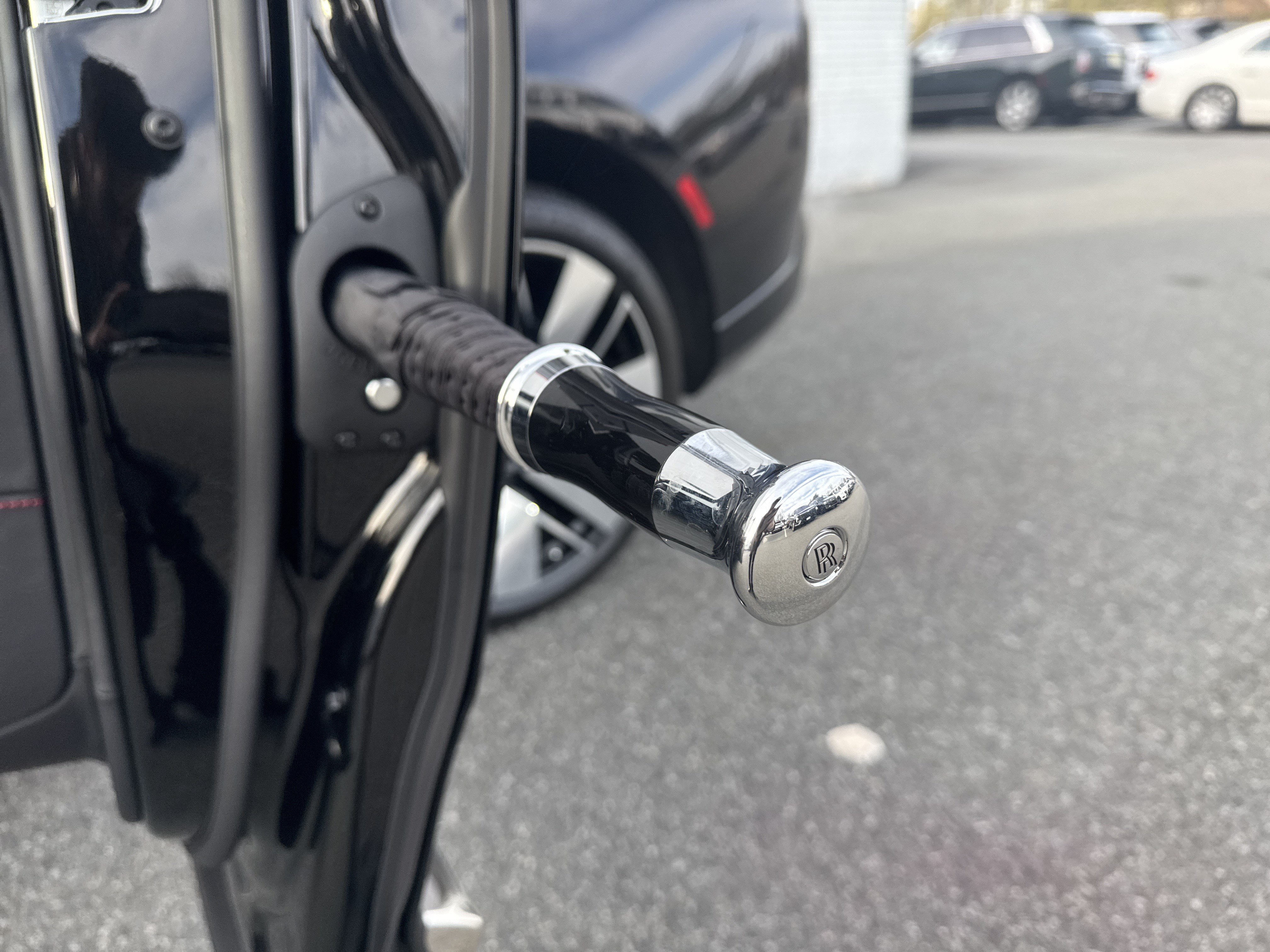 Certified 2025 Rolls-Royce Cullinan AWD/4WD image 51