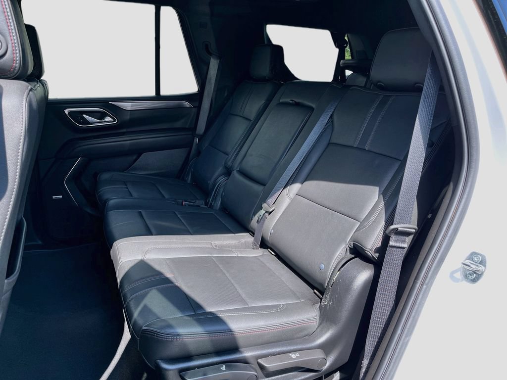 Used 2024 Chevrolet Tahoe RST w/ Luxury Package AWD/4WD image 31