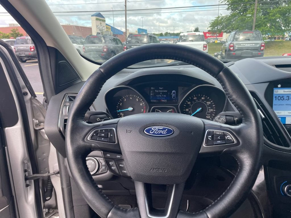 Used 2017 Ford Escape Titanium FWD image 17