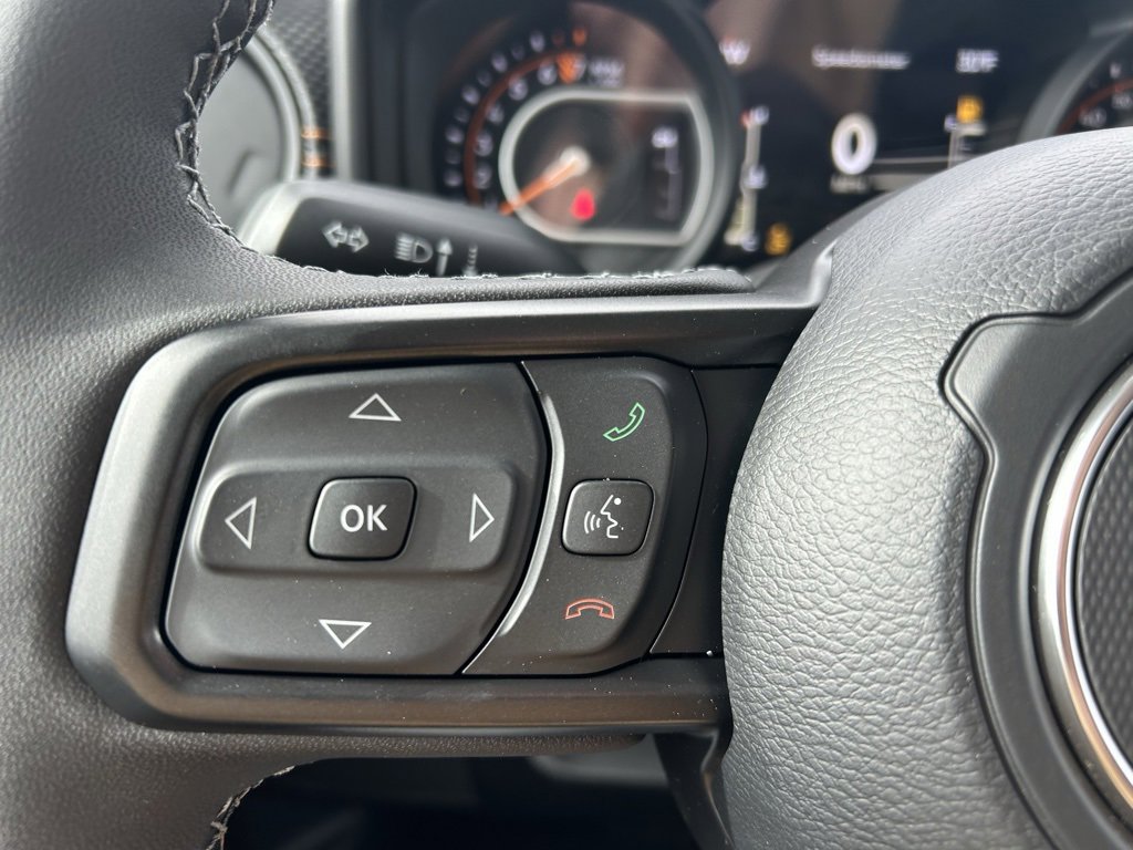 New 2026 Jeep Gladiator Mojave image 16