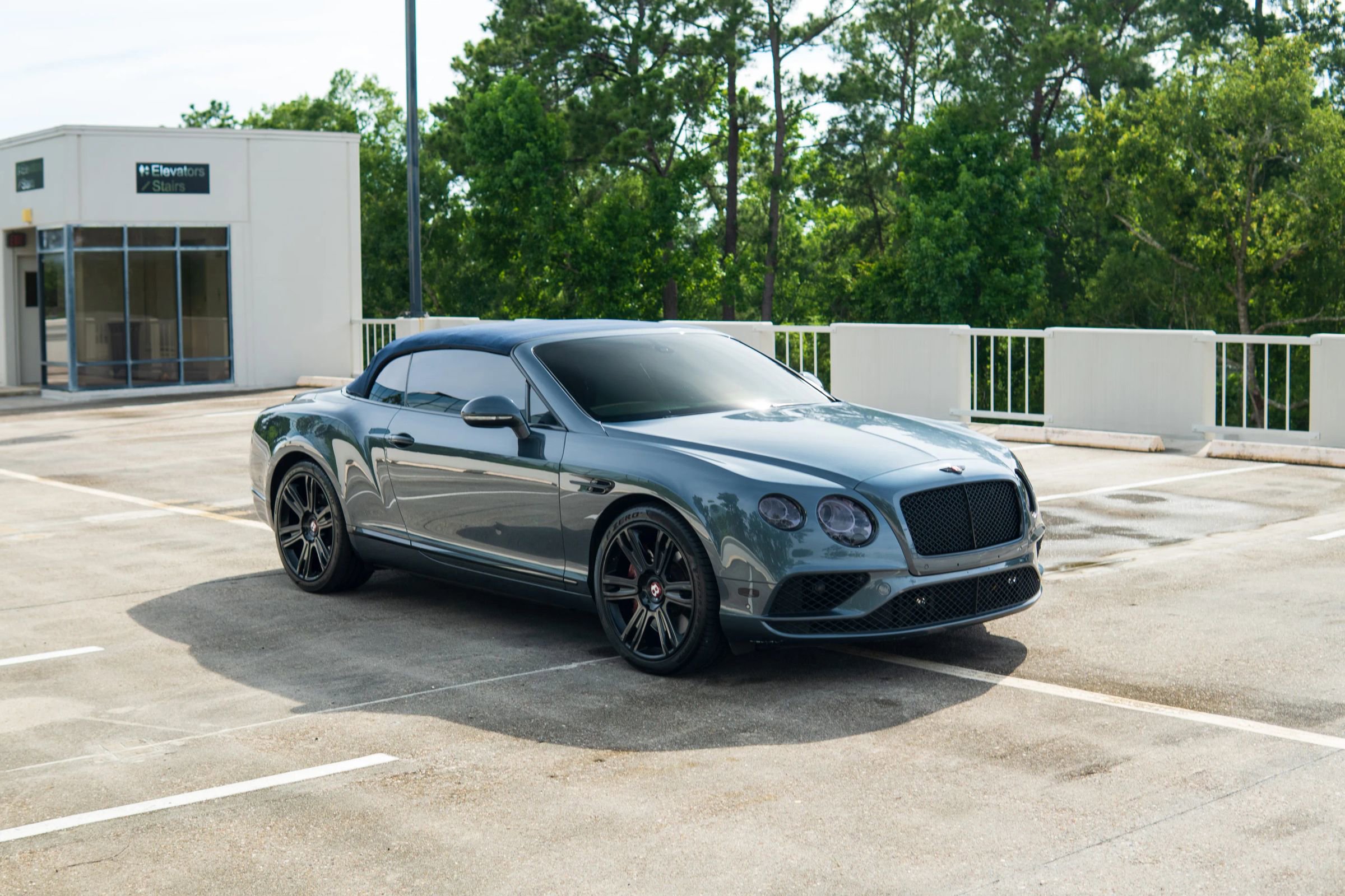 Used 2016 Bentley Continental GT AWD/4WD image 29