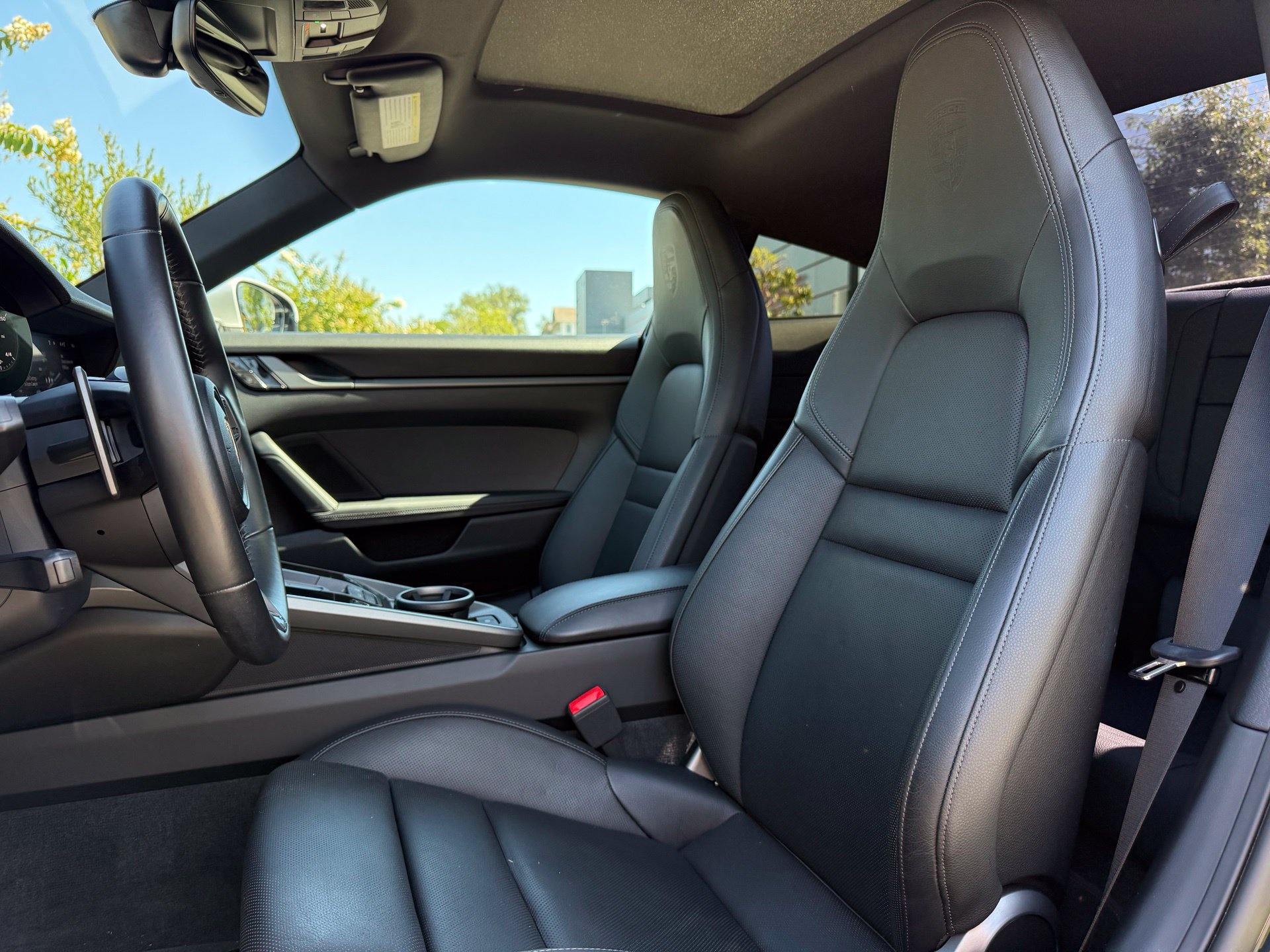 Certified 2021 Porsche 911 Carrera 4 AWD/4WD image 5