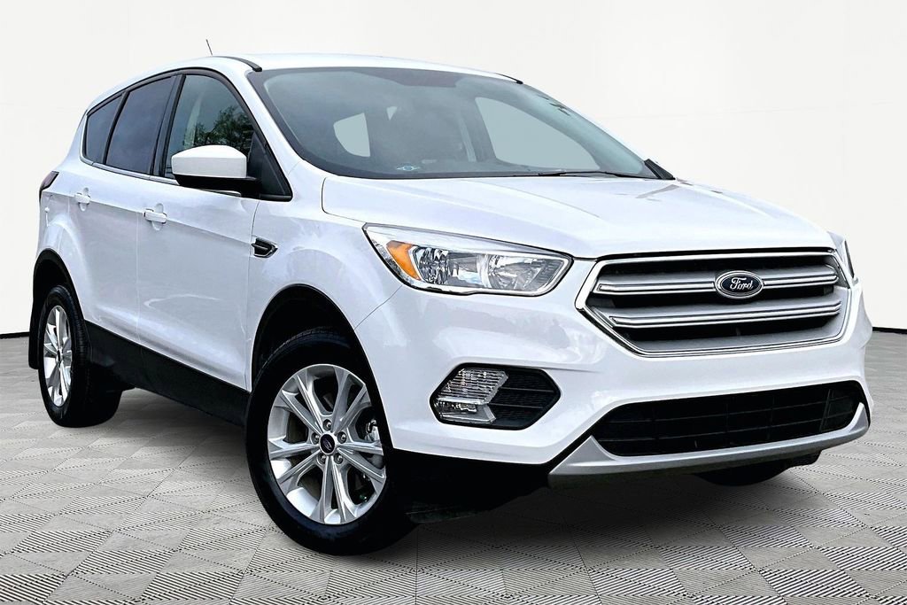 Certified 2019 Ford Escape SE image 12