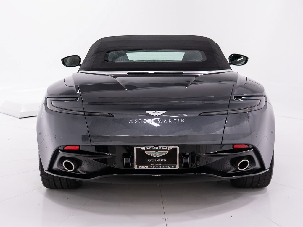 Used 2023 Aston Martin DB11 Volante RWD image 13
