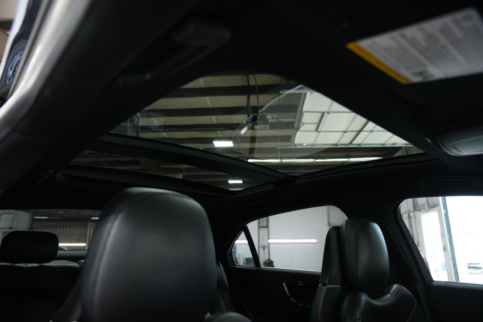 Used 2019 Lincoln Continental Reserve AWD/4WD image 23