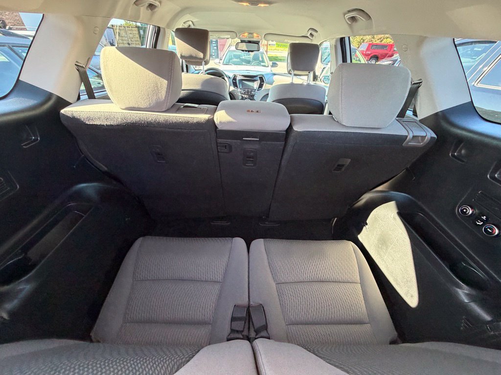 Used 2019 Hyundai Santa Fe XL SE AWD/4WD image 22