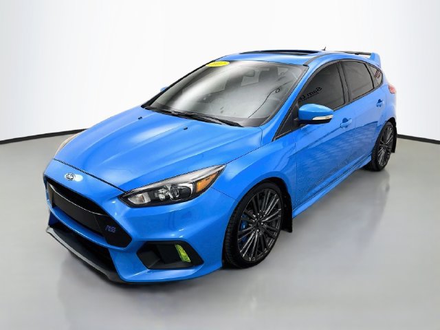 Used 2017 Ford Focus RS AWD/4WD image 3