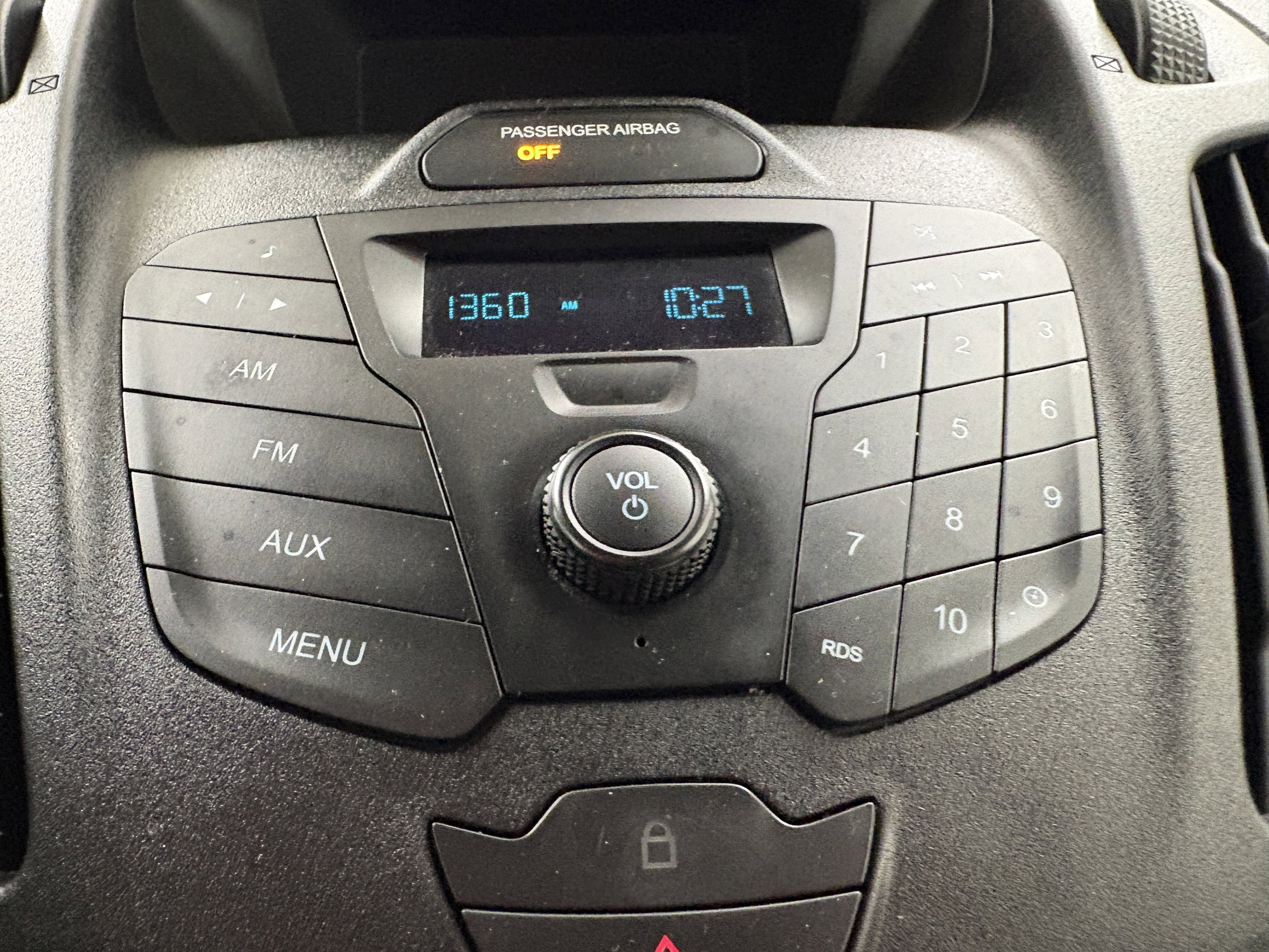 Used 2016 Ford Transit Connect XL image 16