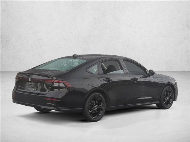Used 2025 Honda Accord SE image 5