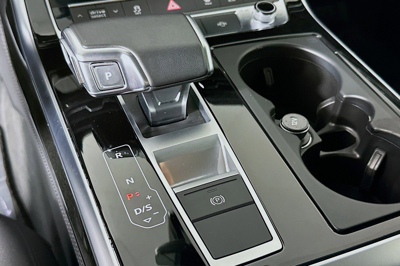 Used 2023 Audi Q7 2.0T Premium Plus w/ Premium Plus Package image 7