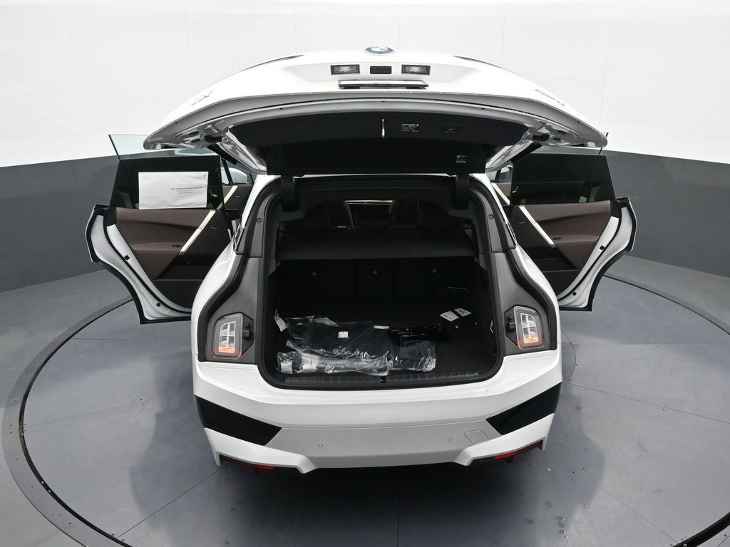 New 2025 BMW iX xDrive50 image 44