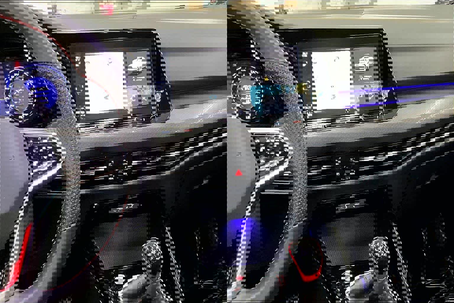 Used 2024 Volkswagen GTI SE image 9