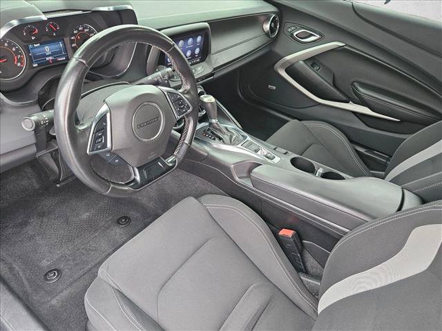 Used 2023 Chevrolet Camaro LT w/ Technology Package RWD image 9