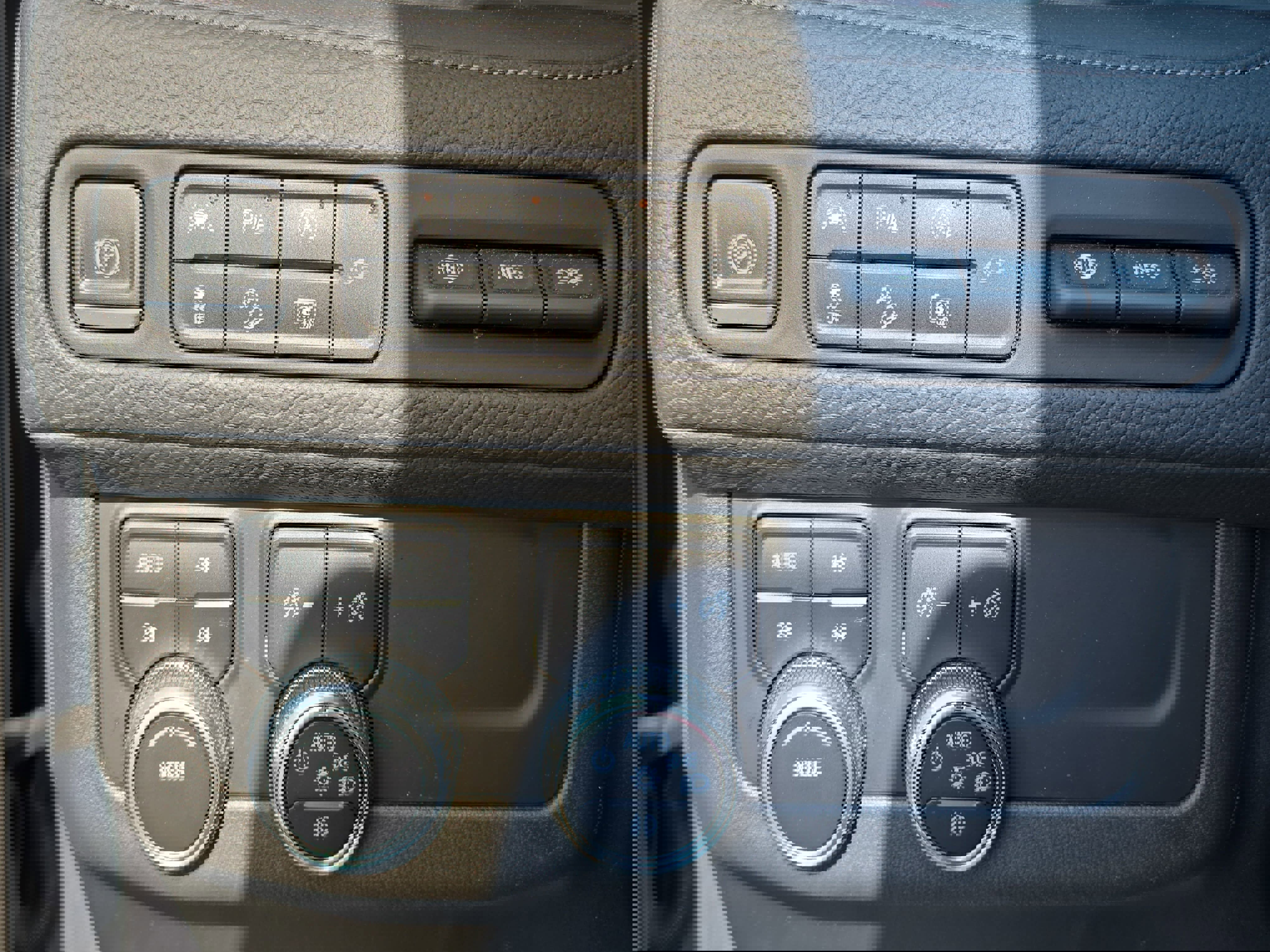 Used 2022 GMC Yukon XL Denali AWD/4WD image 27