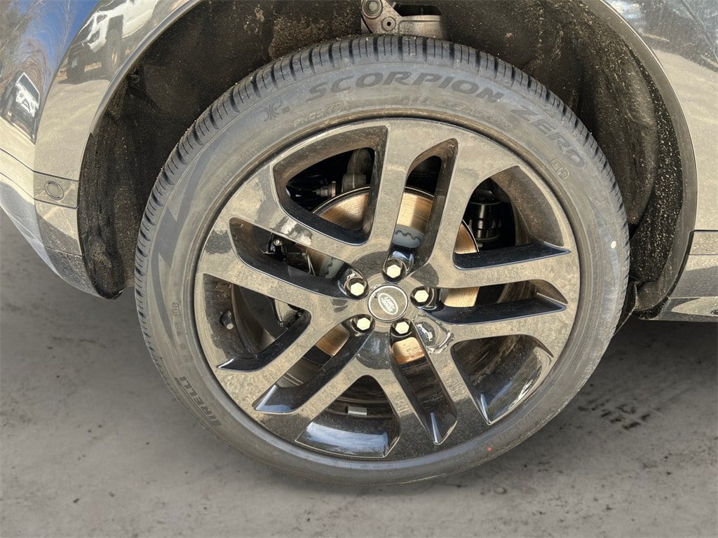 New 2026 Land Rover Range Rover Evoque Dynamic SE AWD/4WD image 12