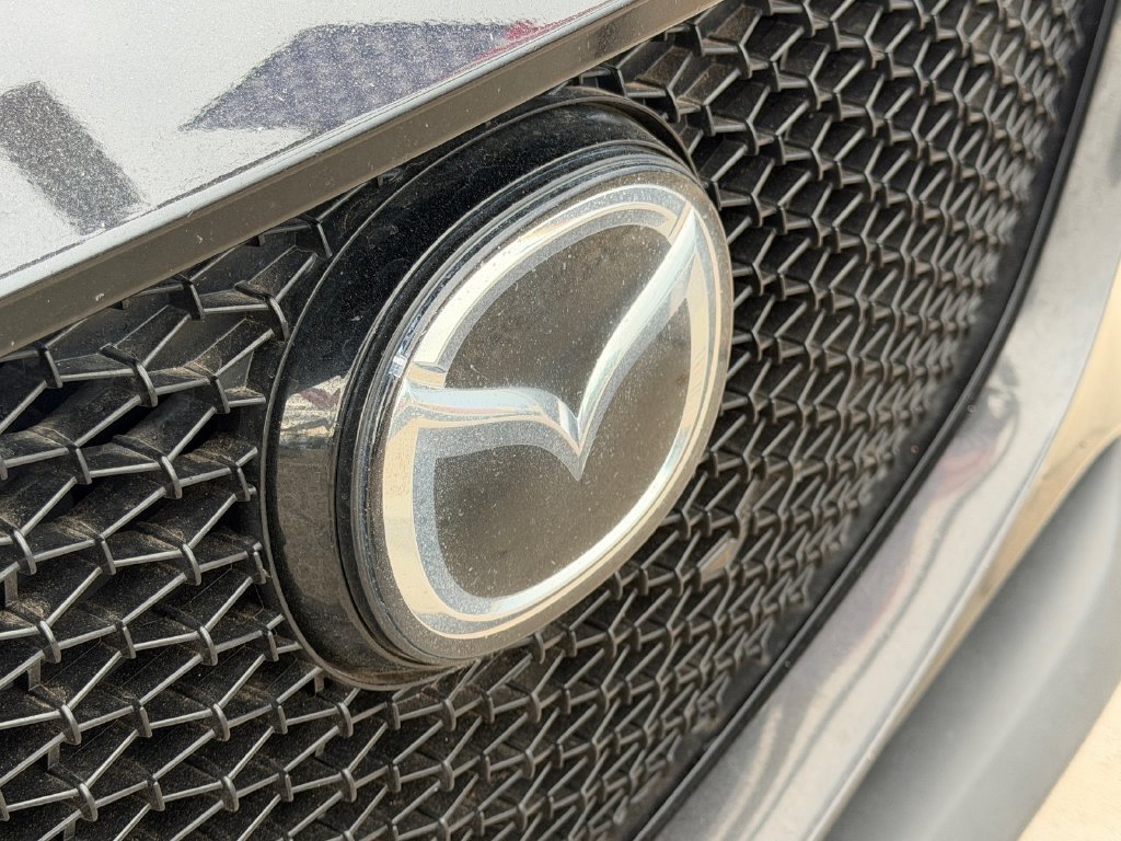 Used 2021 MAZDA MAZDA3 s FWD image 7